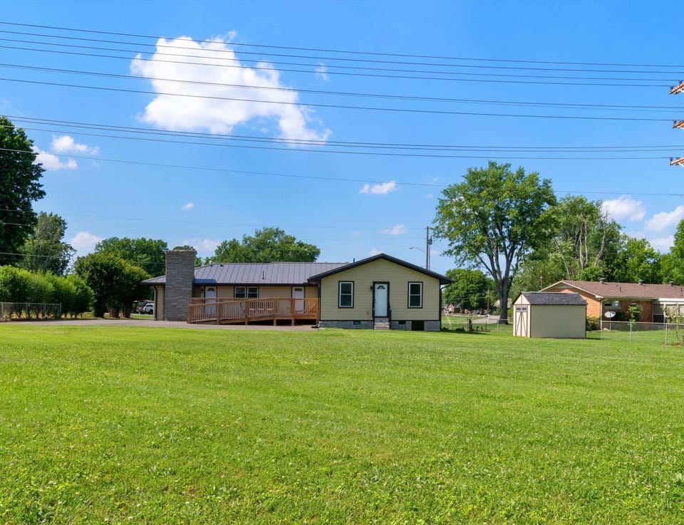 Diana's Place - 6 BDR Ranch Long or Short Stays House in Murfreesboro
