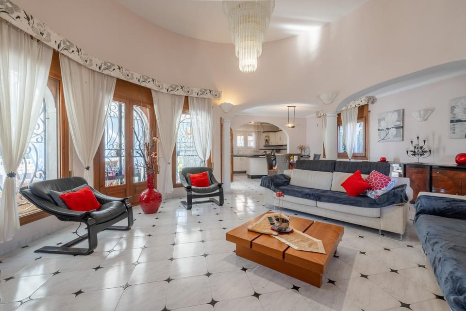 Property building, Living room
