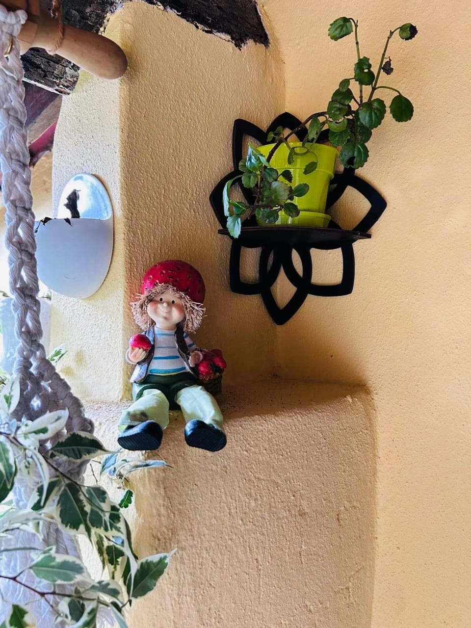 Patio, Decorative detail