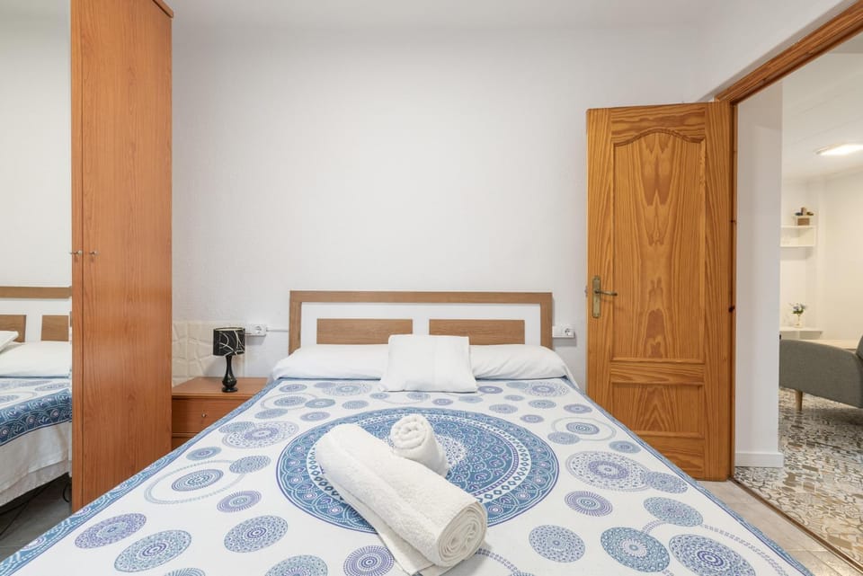 Property building, Living room, Bedroom