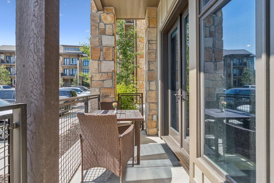 Modern Mountain Escape at Blackstone Walk to the Slopes House in Wasatch County
