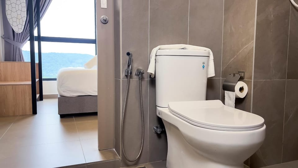 Toilet, Bathroom