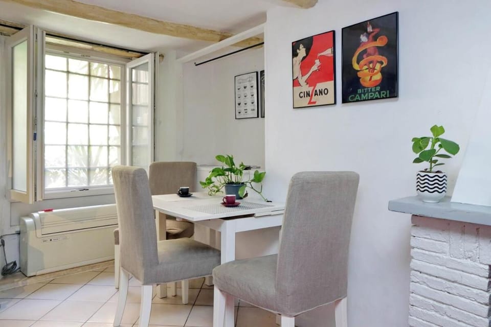 Al moro Apartment in Rome