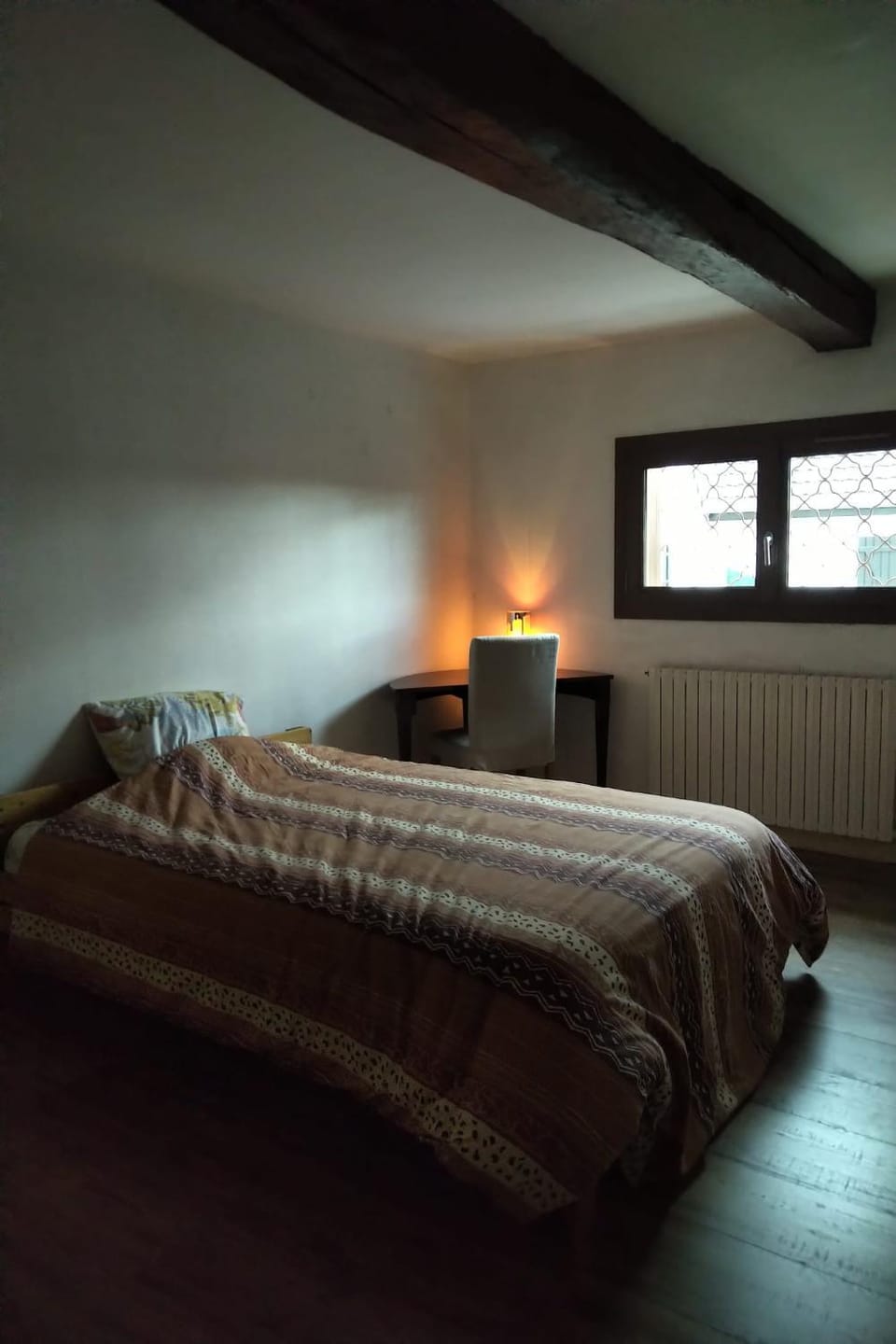 L'auberge des Bords de Seine- Chambre double ou twin Country House in Île-de-France