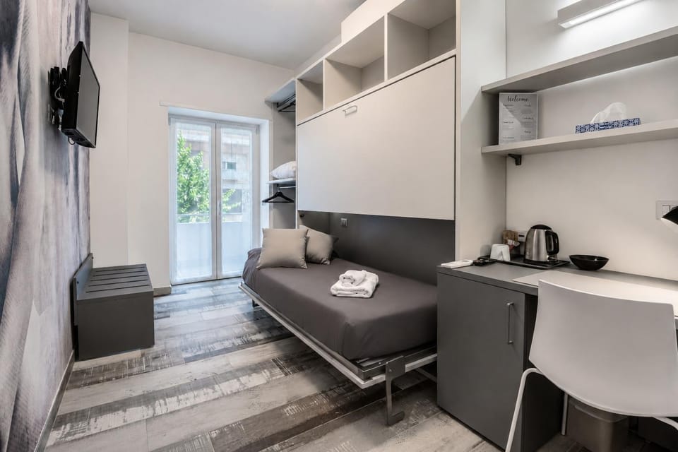 Bed, Coffee/tea facilities, Photo of the whole room, Bedroom, towels