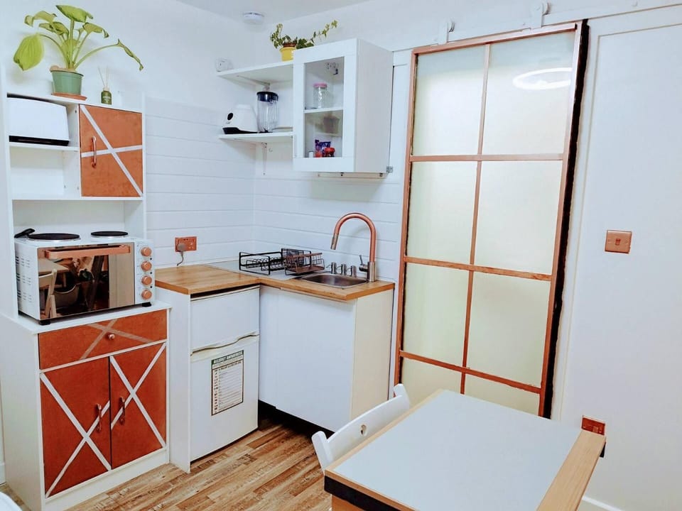 Cozy Studio Zulu Central London Apartment in London Borough of Southwark