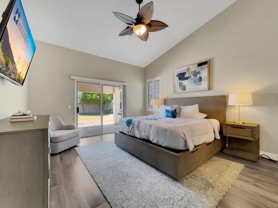 Bed, Bedroom
