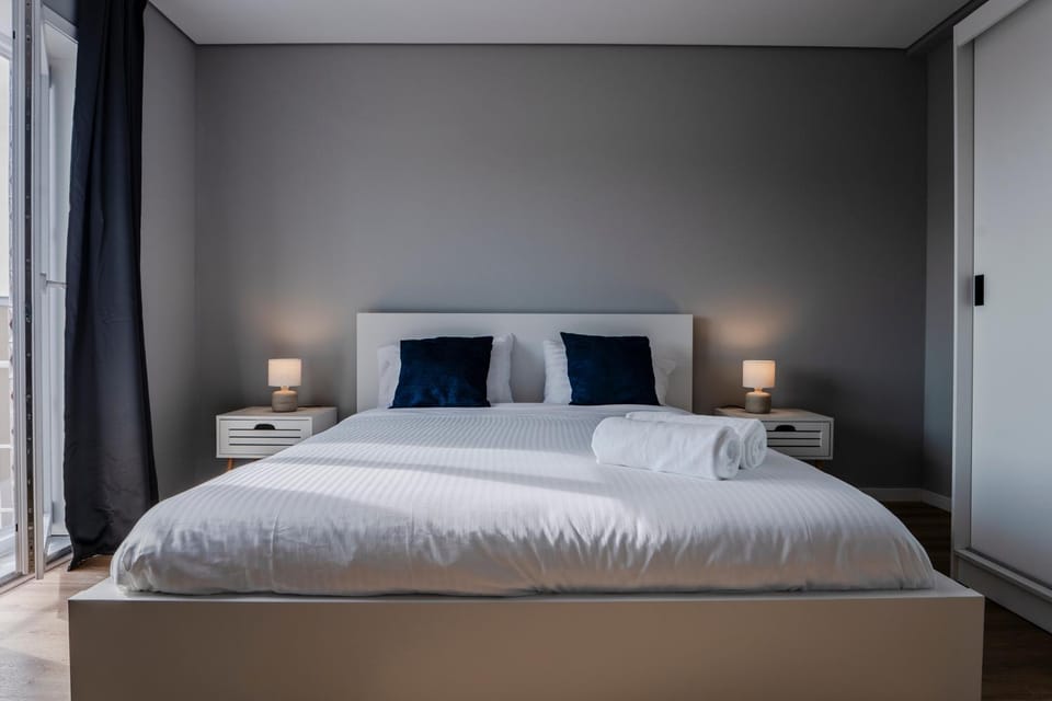 Bed, Balcony/Terrace, Photo of the whole room, Bedroom, towels, wardrobe