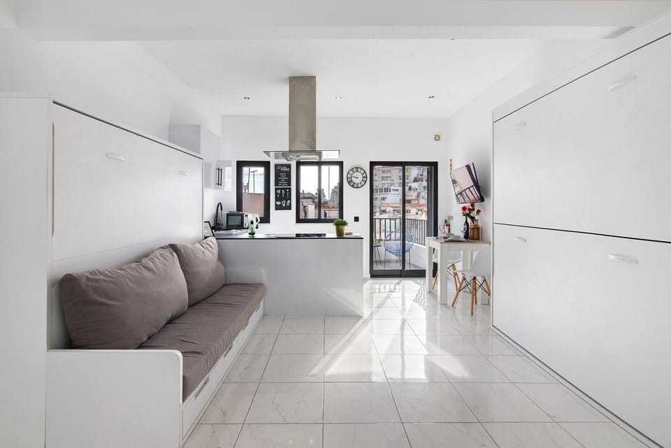 Property building, Living room