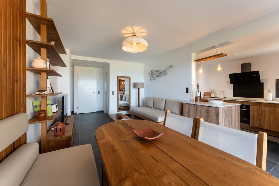 Communal lounge/ TV room, Living room, Seating area