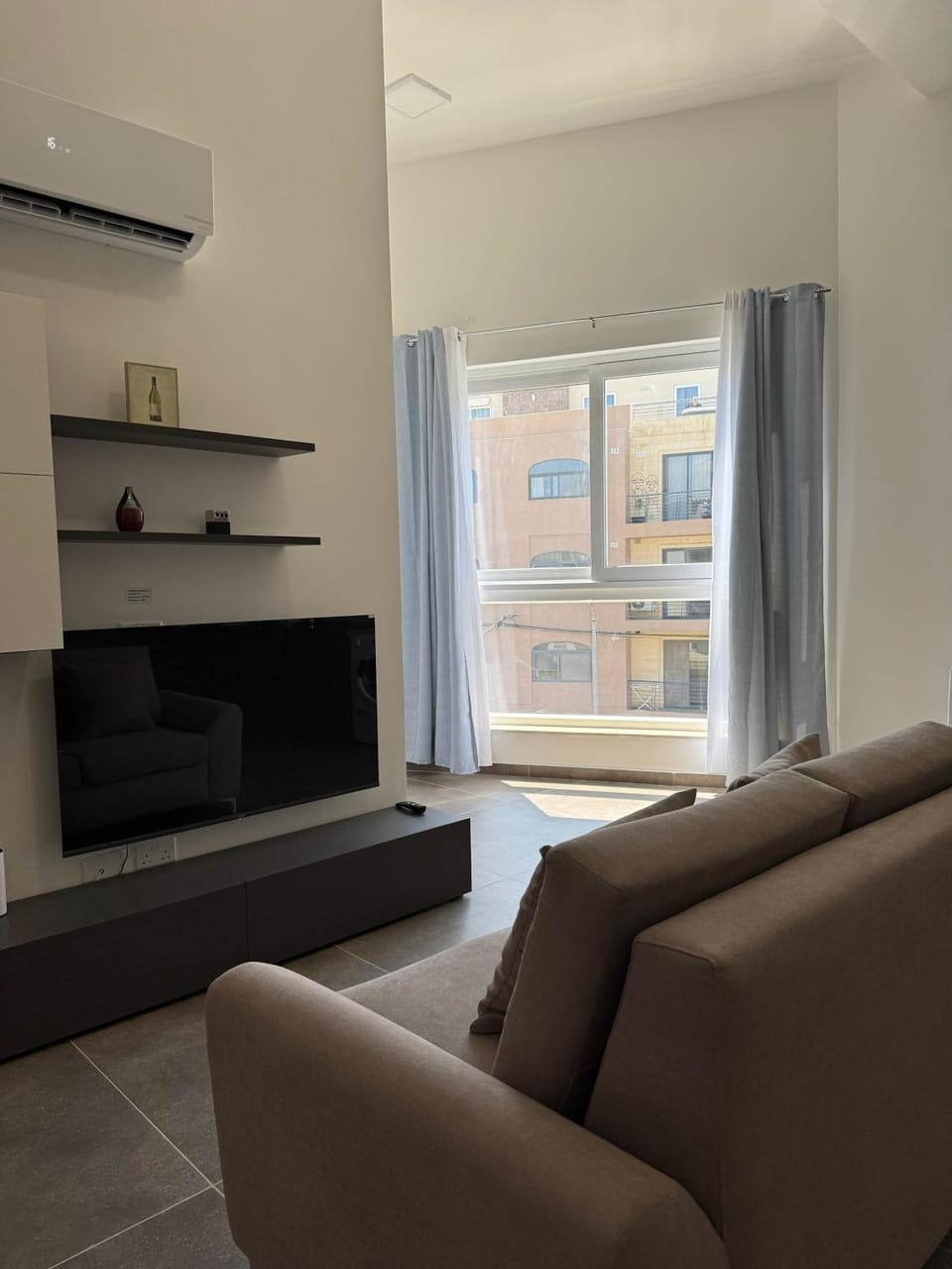 Family 2BR Apartment in Fgura - by HostMT Apartment in Malta