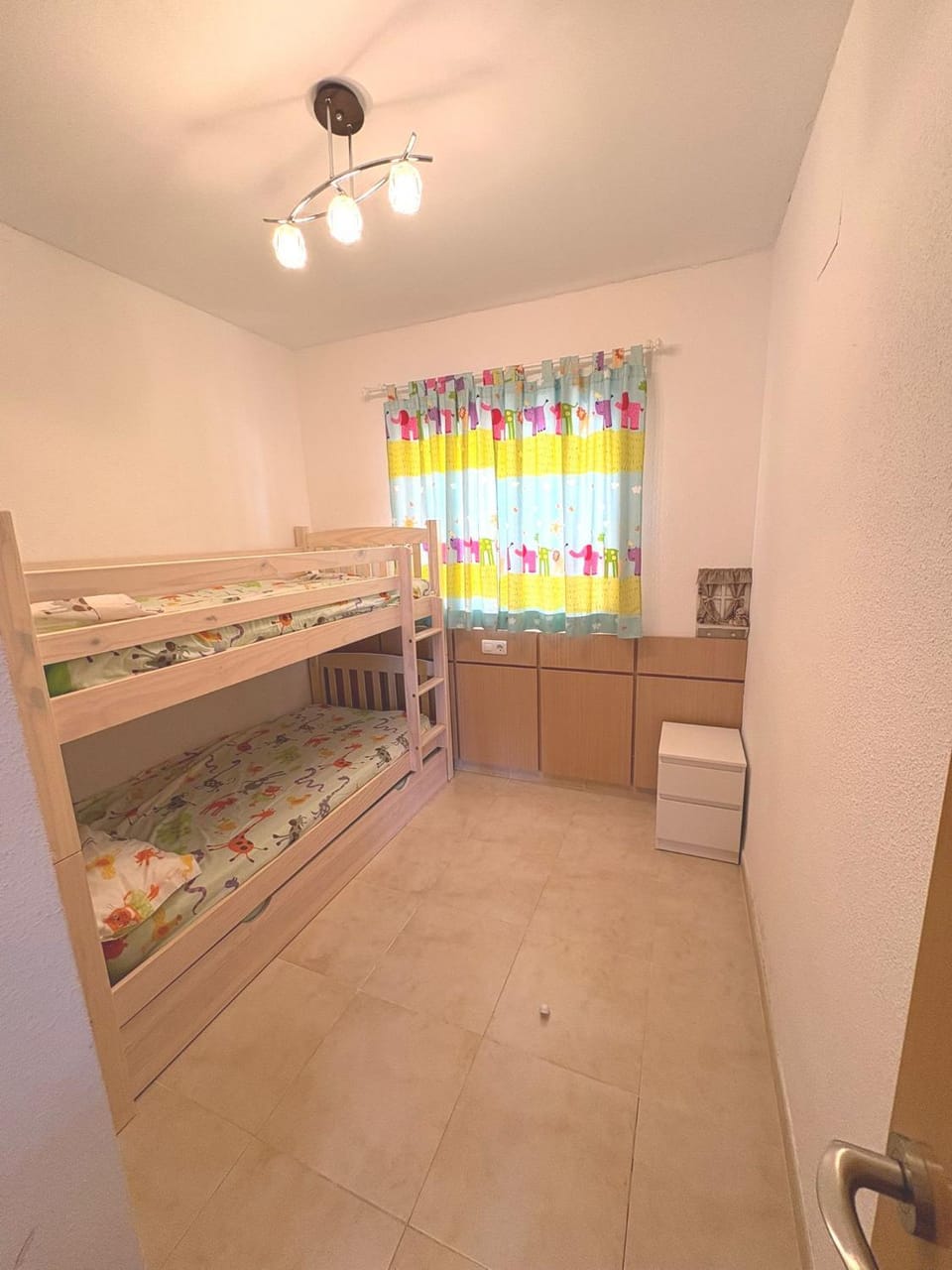 Bed, Photo of the whole room, Bedroom, bunk bed