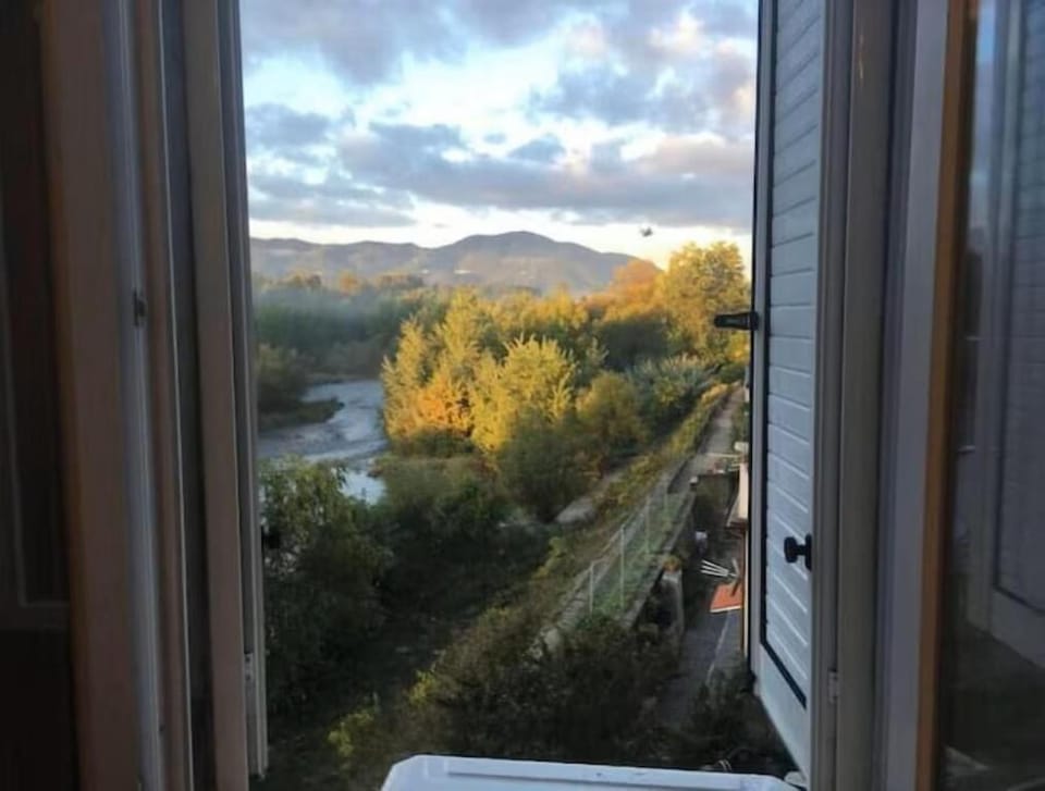 Lucca River House with four bikes included House in Capannori