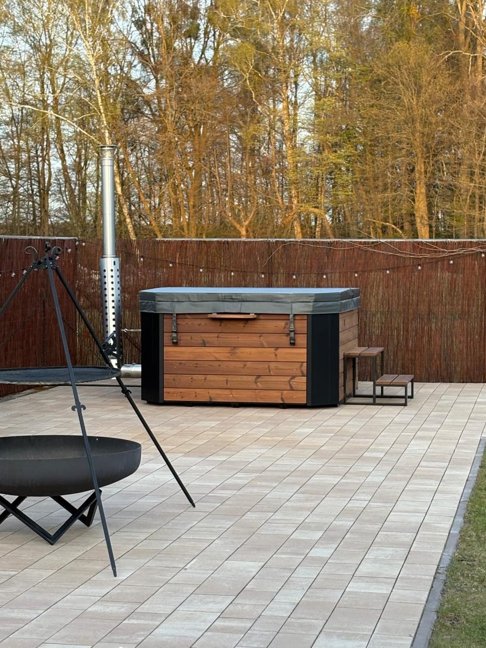 Patio, Natural landscape, Activities