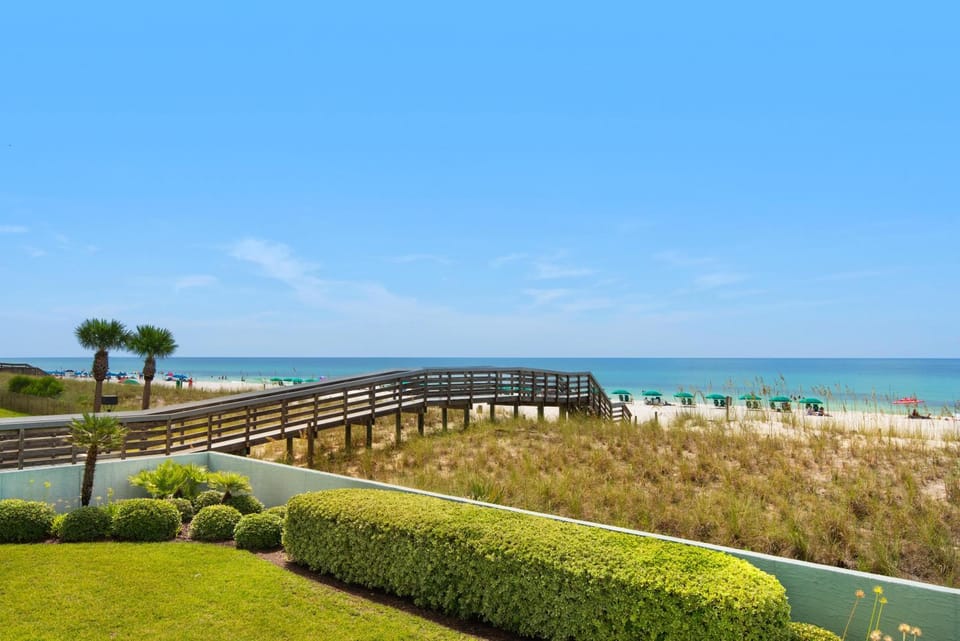 Islander Beach Resort 2002 House in Okaloosa Island