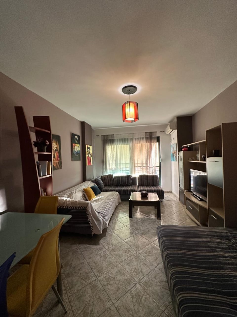 TV and multimedia, Living room, Photo of the whole room, Seating area