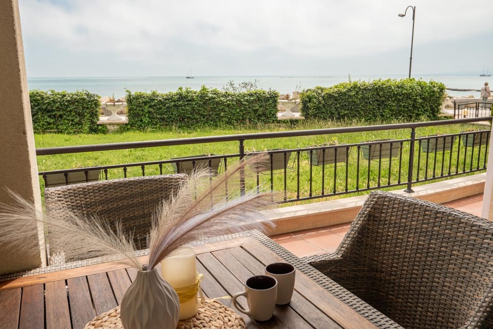 Patio, View (from property/room), Balcony/Terrace, Balcony/Terrace