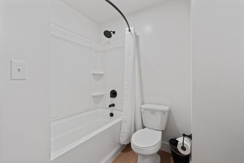 Modern 2BR Walk to Temple Sq and City Creek Apartment in Salt Lake City