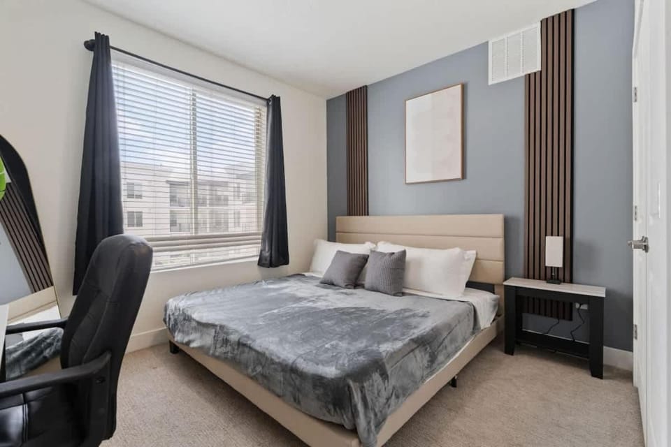 Downtown SLC 2Bed, 2Bath with Rooftop Access Apartment in Salt Lake City