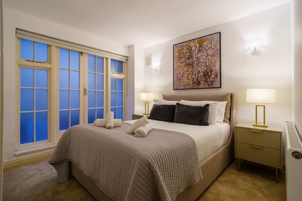 Bed, View (from property/room), Photo of the whole room, Bedroom, towels