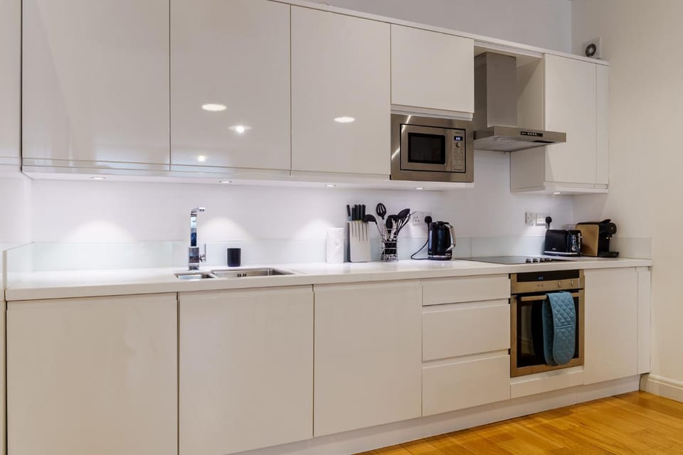 Coffee/tea facilities, Kitchen or kitchenette, minibar, toaster