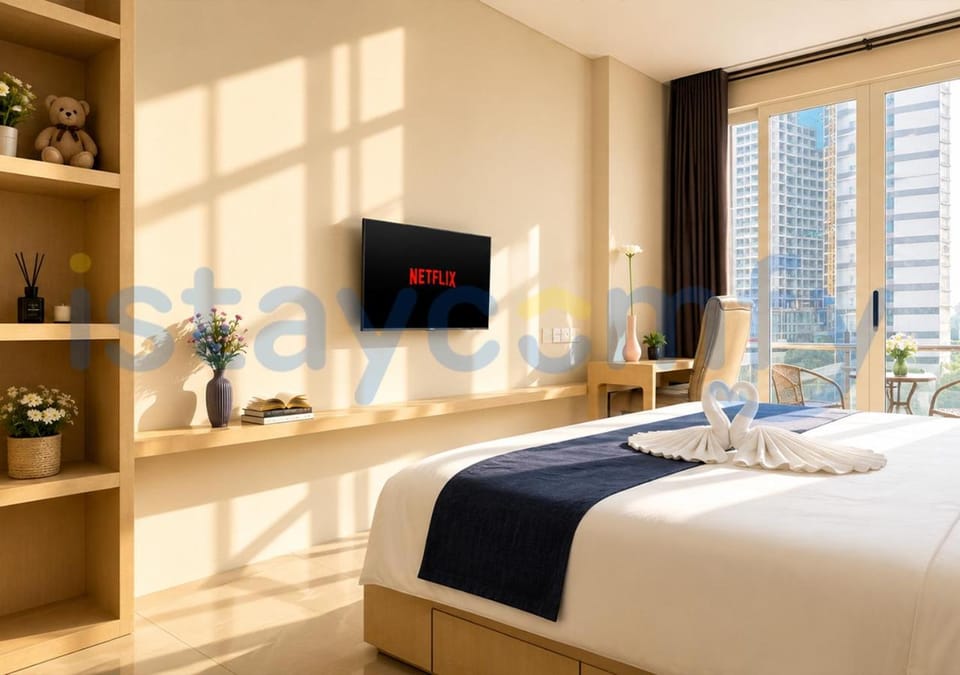 Bed, TV and multimedia, View (from property/room), Balcony/Terrace, Evening entertainment, Bedroom, towels, air conditioner