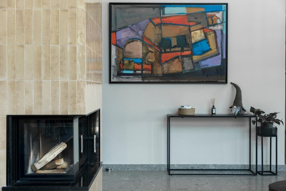 Living room, Decorative detail, fireplace
