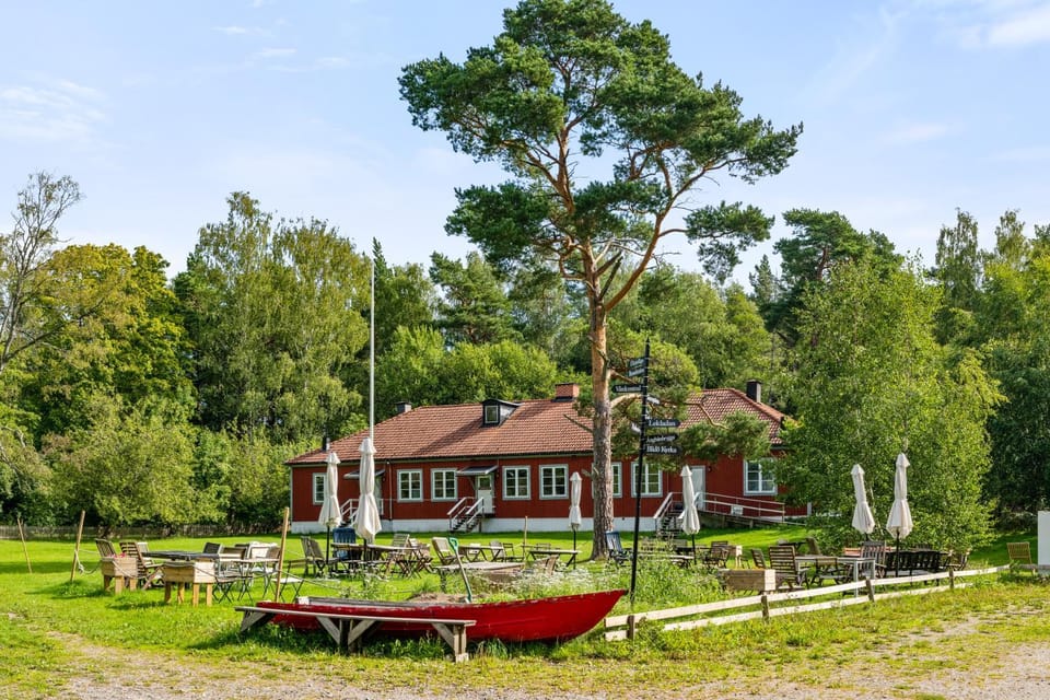 Haraldsgården Vandrarhem Hostel in Stockholm County