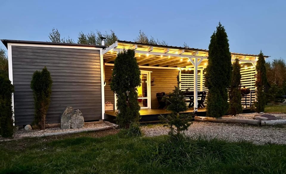Domek Uroczy,Dom Strażaka Golubie ,niedaleko jeziora ,wedkowanie balia,sauna,kominek,ognisko House in Pomeranian Voivodeship