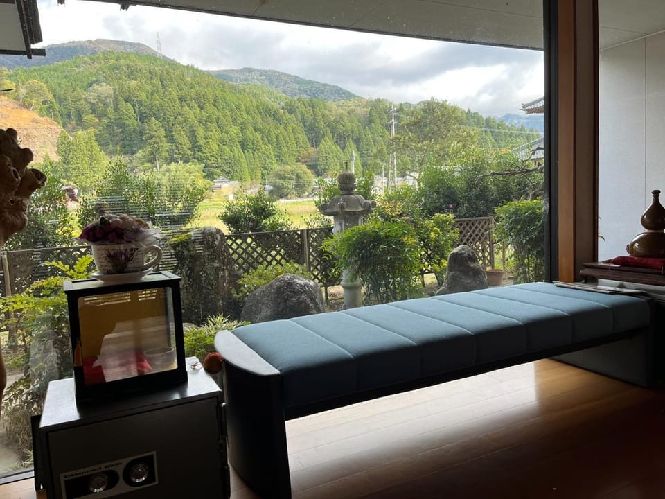 Fukuzawa Ryokan - Vacation STAY 39918v Bed and Breakfast in Ishikawa Prefecture