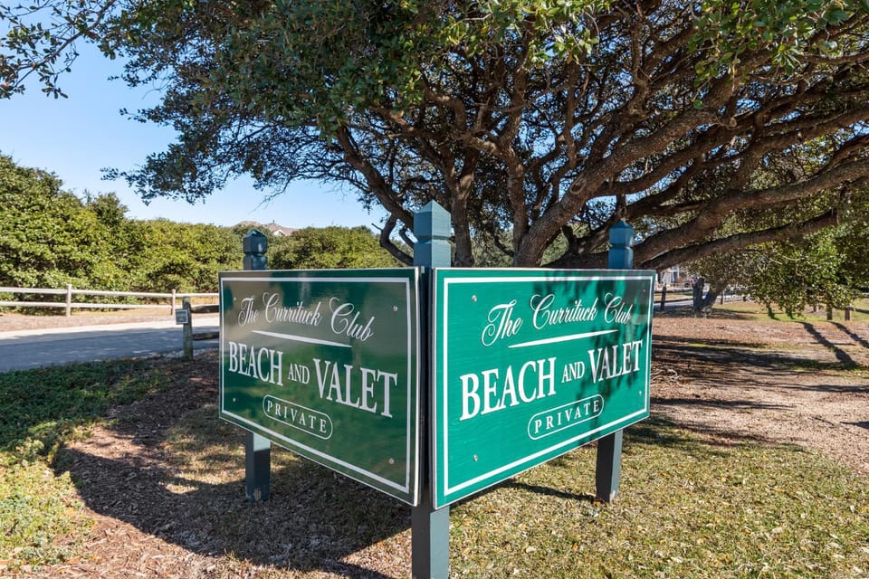 Avoca Blue House in Corolla