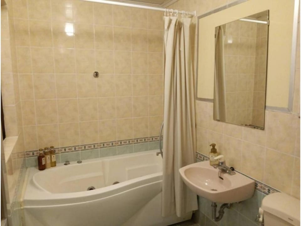 Hotel PUTIT BELL - Vacation STAY 57162v Hotel in Okinawa Prefecture
