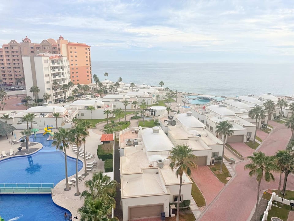Las Palmas 4BR 4BA Penthouse OV 701 House in Rocky Point
