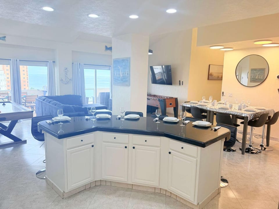Las Palmas 4BR 4BA Penthouse OV 701 House in Rocky Point