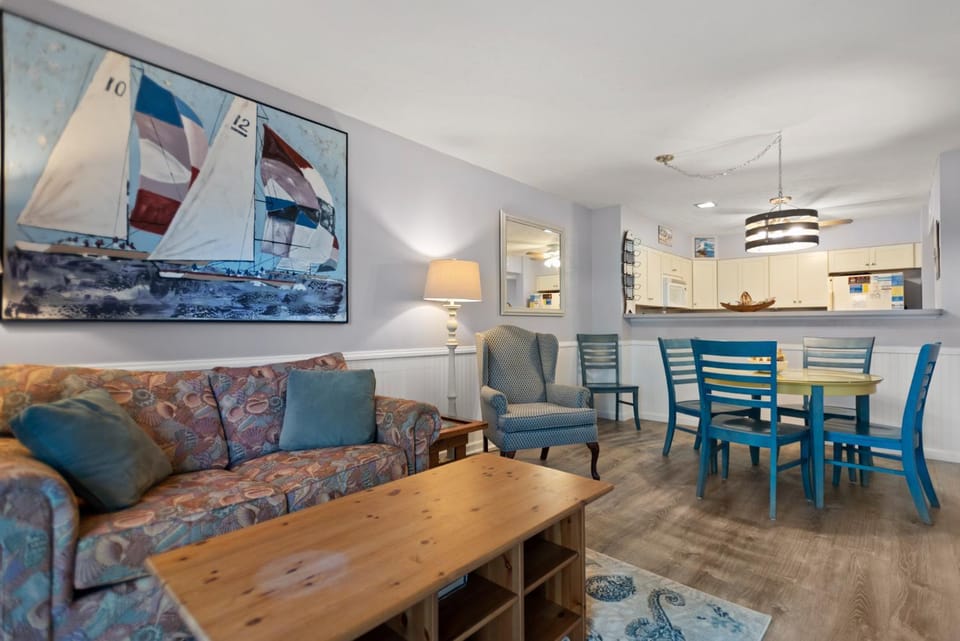 Beach Place Apartment in Corolla