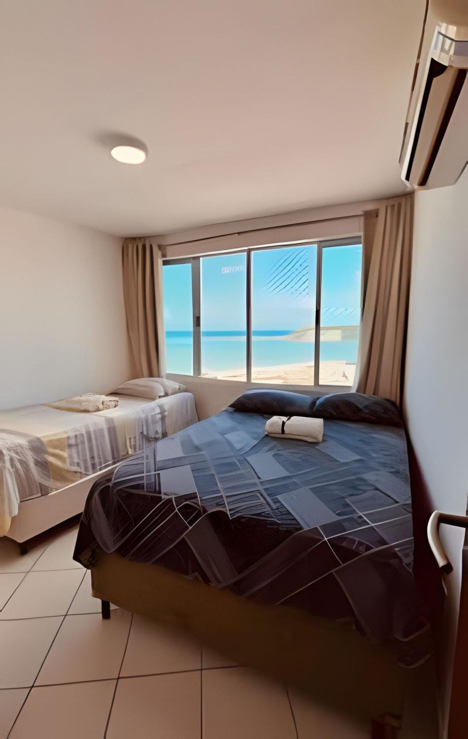 View (from property/room), Photo of the whole room, Bedroom