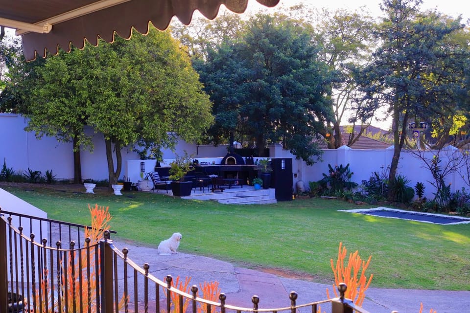 Neyami Self Catering Garden Cottage Apartment in Johannesburg