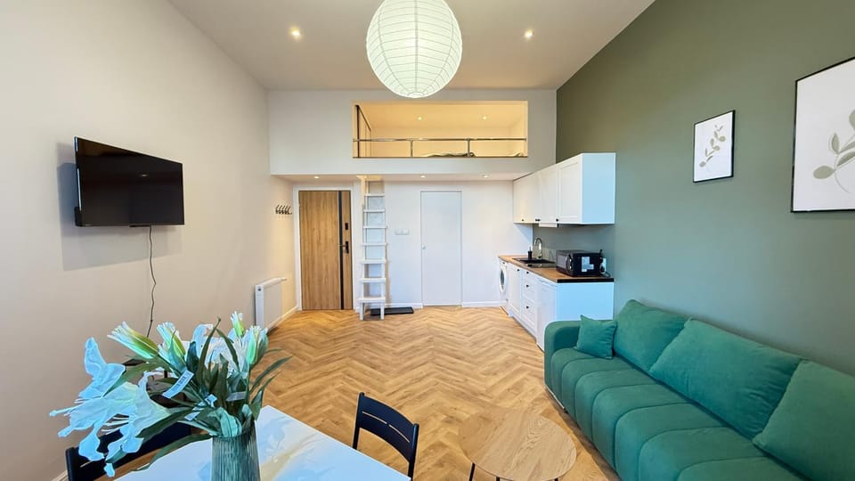 Tuwima Apart Green by DreamAp Apartment in Masovian Voivodeship