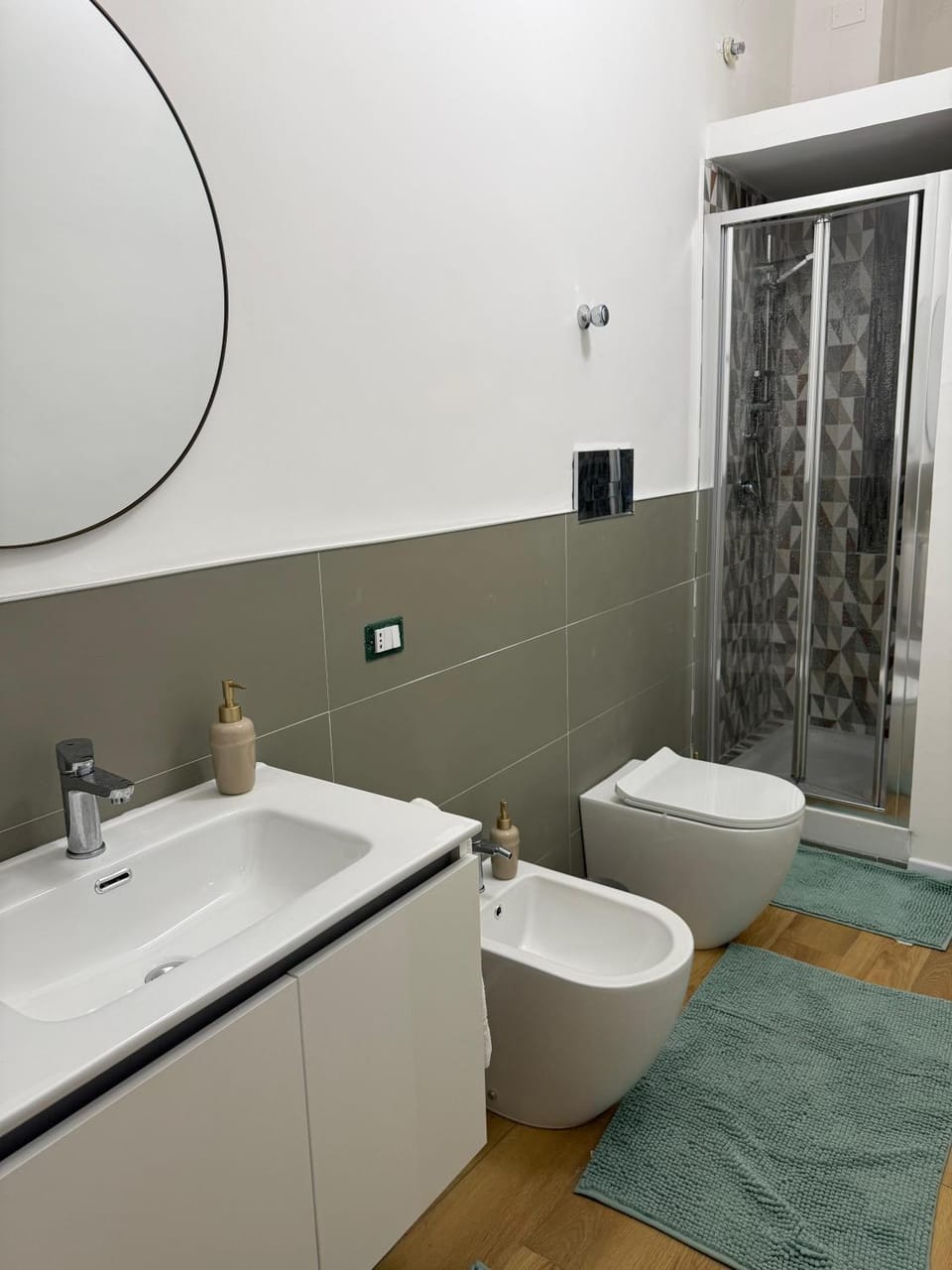 Shower, Toilet, Bathroom, bidet