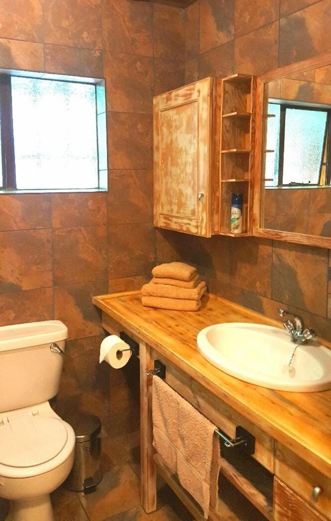 Garden Cottage Sandton Apartment in Sandton