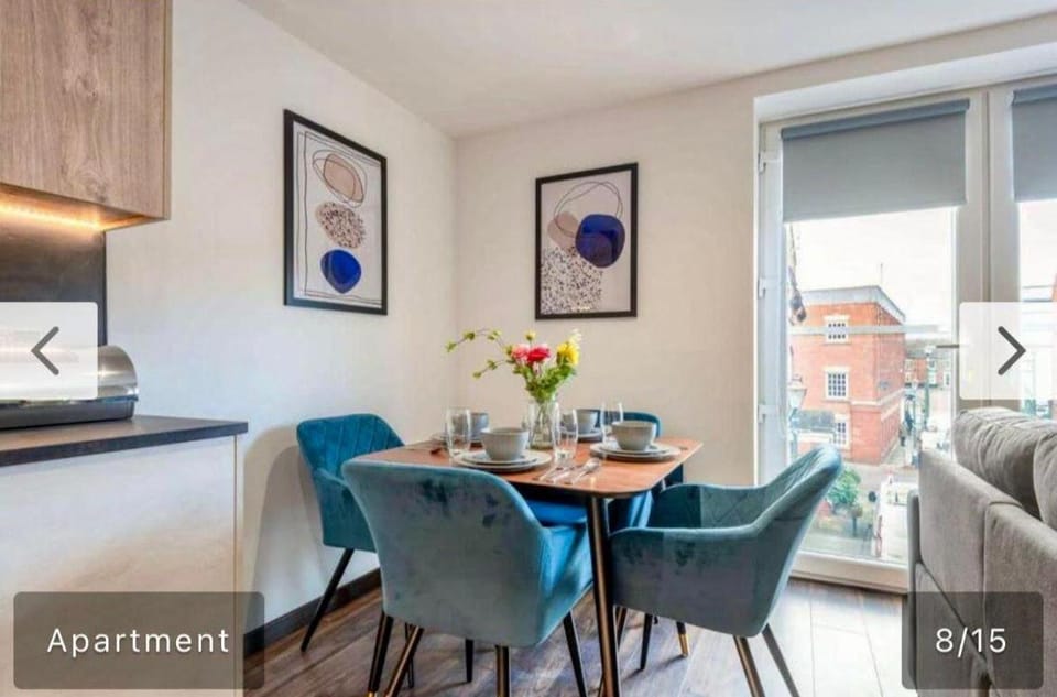 LUSH 2 Bed Central Apartment Hull Centre Apartment in Hull