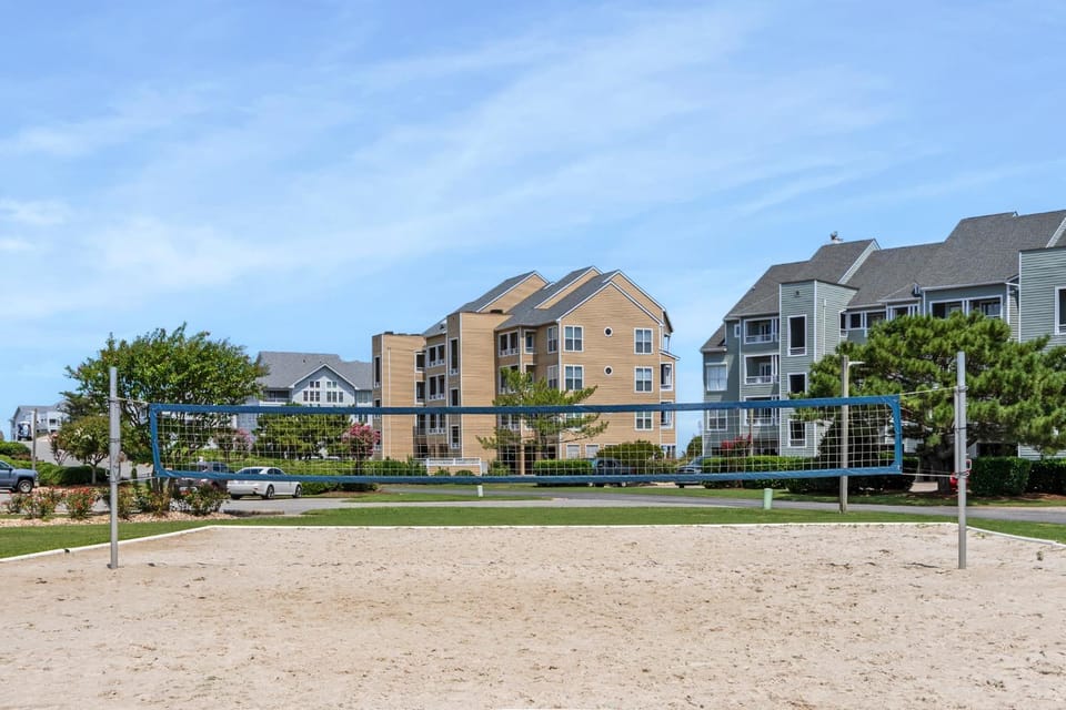 Captains Quarters Apartment in Manteo