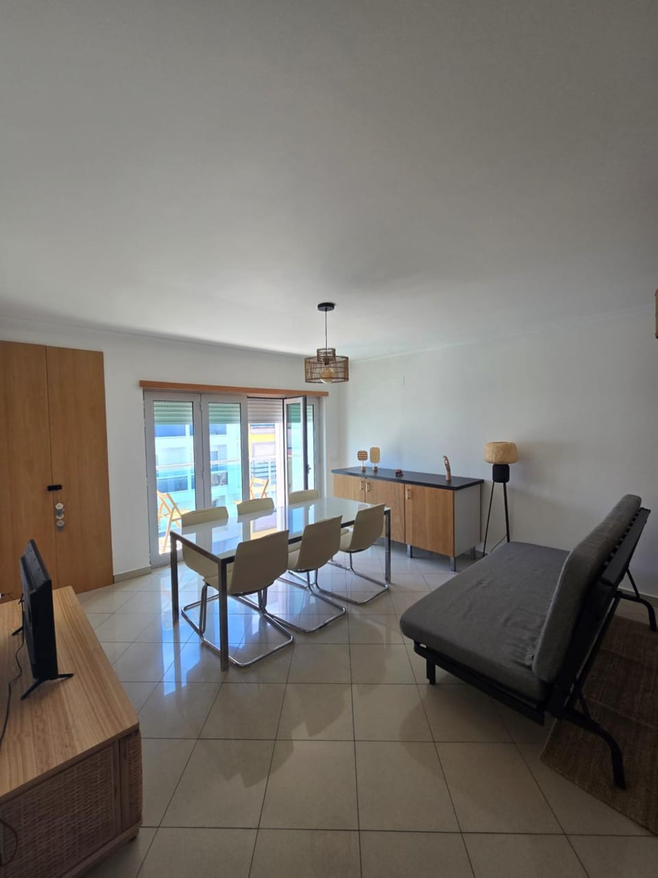 Apartamento 200 m praia Apartment in Monte Gordo