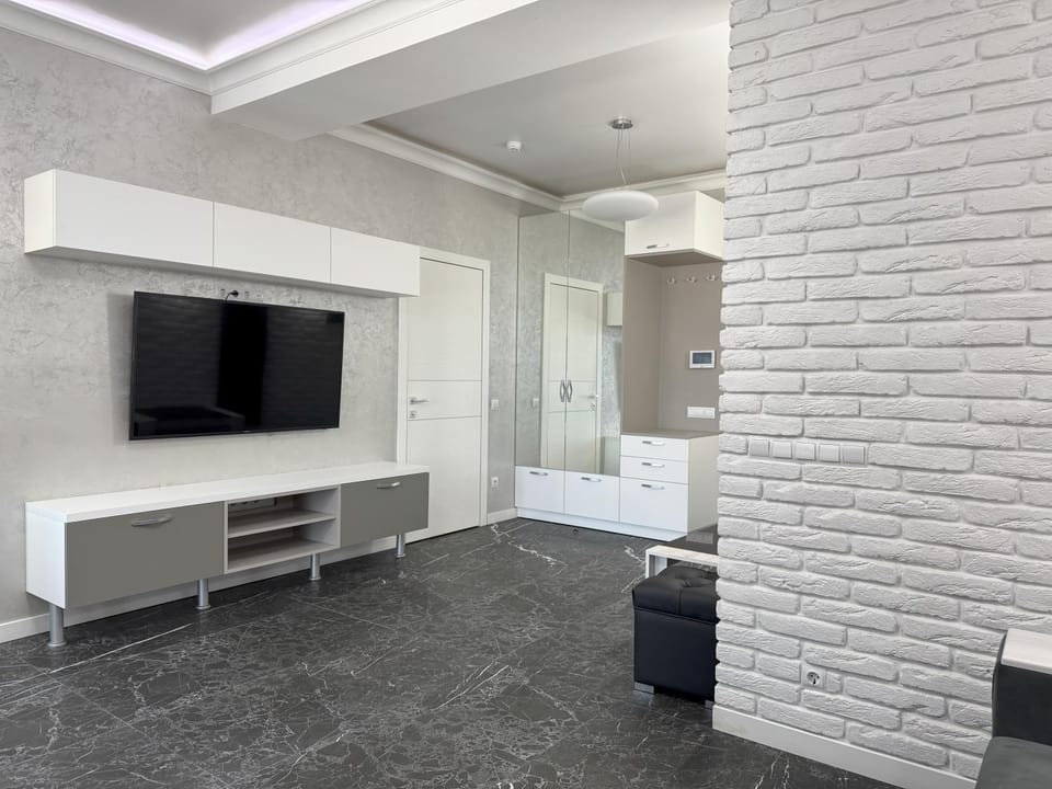 SkyHouse Premium Loft Apartment in Chișinău