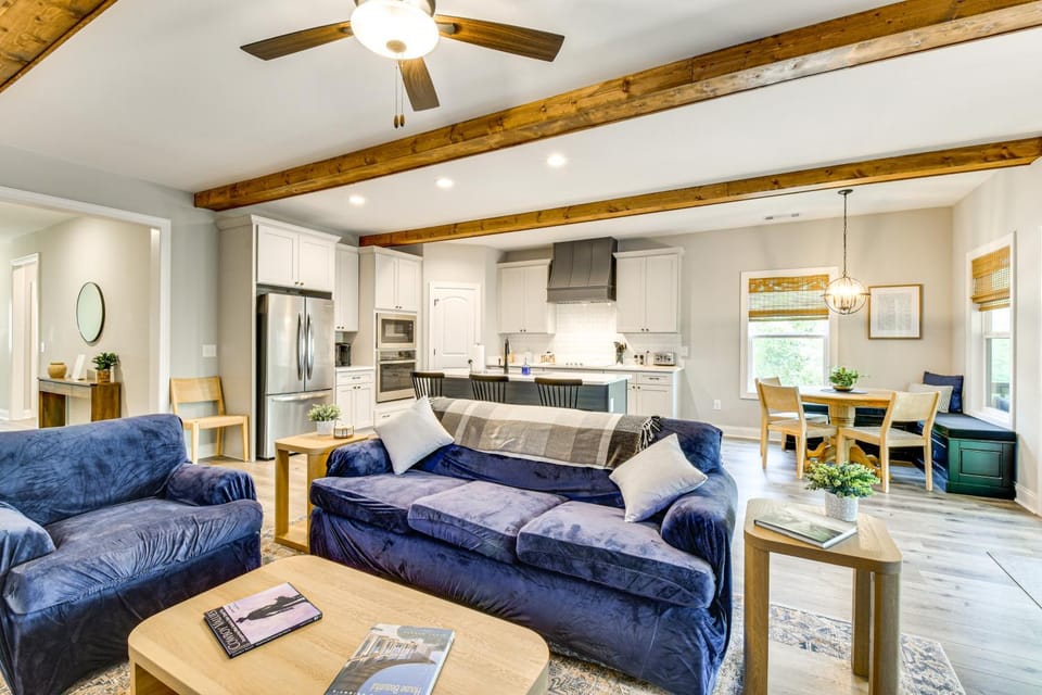 Lake Hartwell Family Getaway w/ Dock & Water Views House in Reed Creek