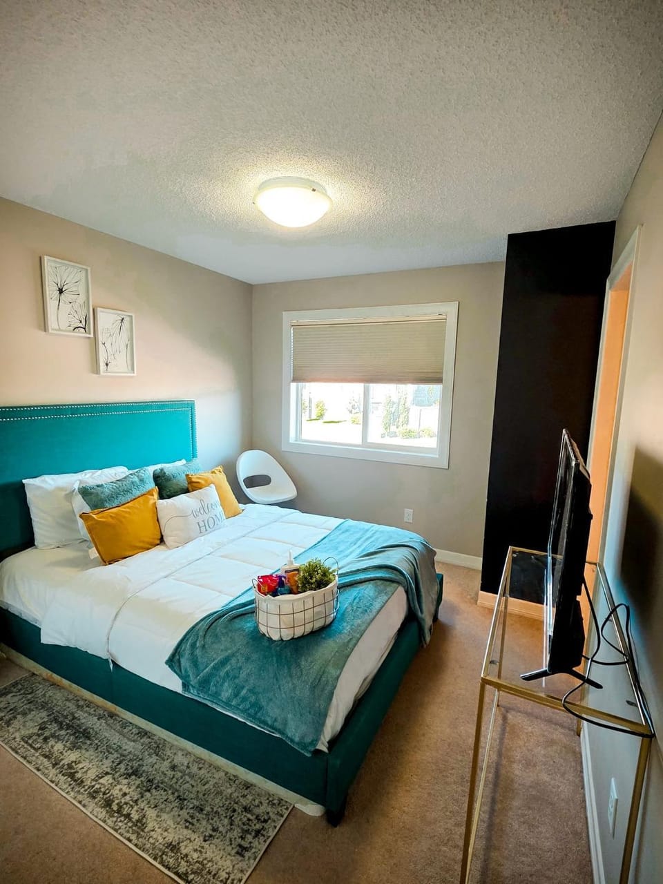 Stonecroft House Vacation rental in Calgary
