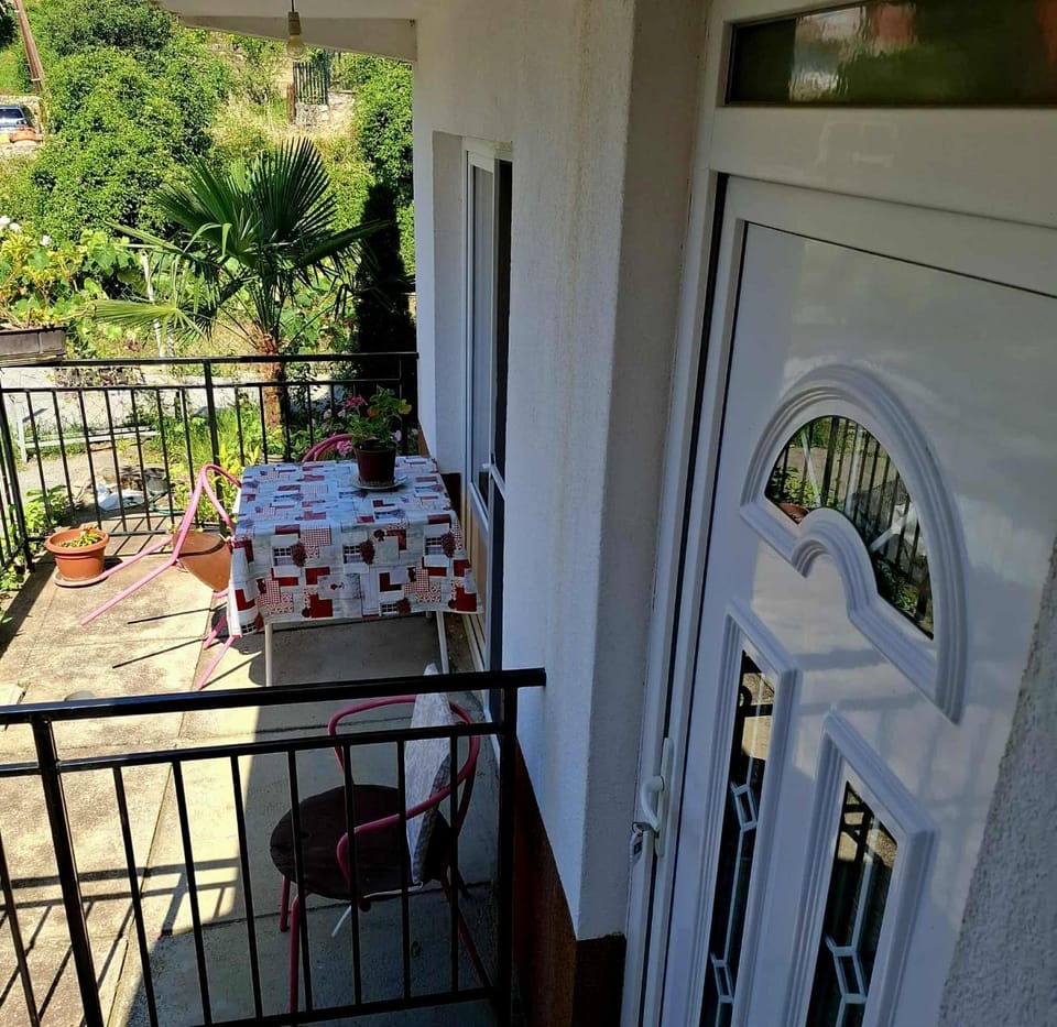 Соби Јованка Apartment in Ohrid