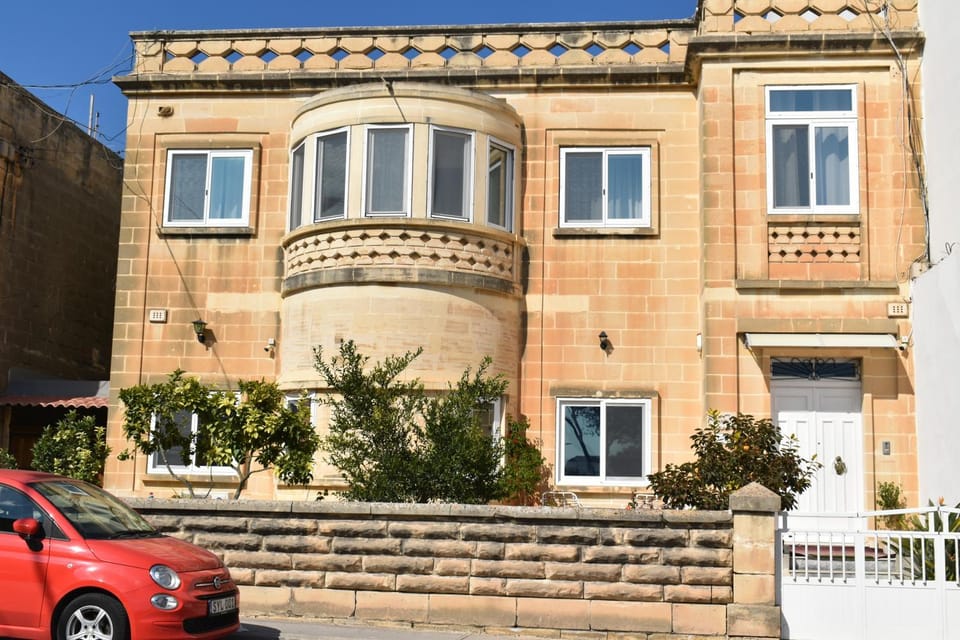 Property building, Parking