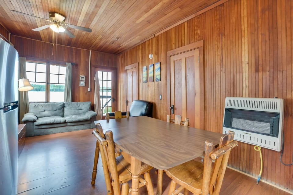 Sandy Beach & Sunset Views: Lakefront Escape! House in Michigan