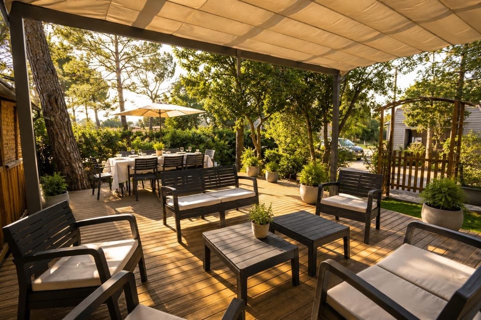 Le Chalet du Bonheur Campground/ 
RV Resort in Roquebrune-sur-Argens